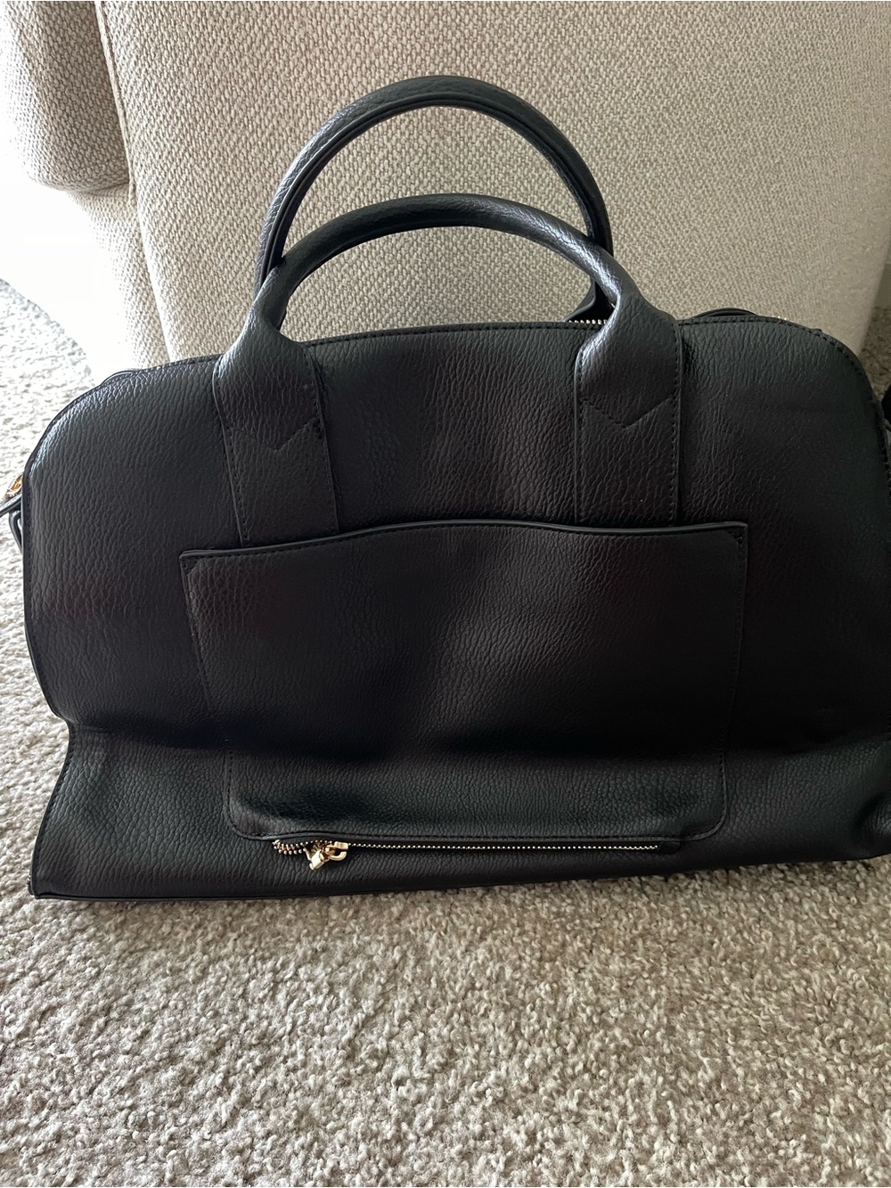 BNWOT Poppy & Peonies Black Leather Satchel with Gold Logo - Picture 2 of 4